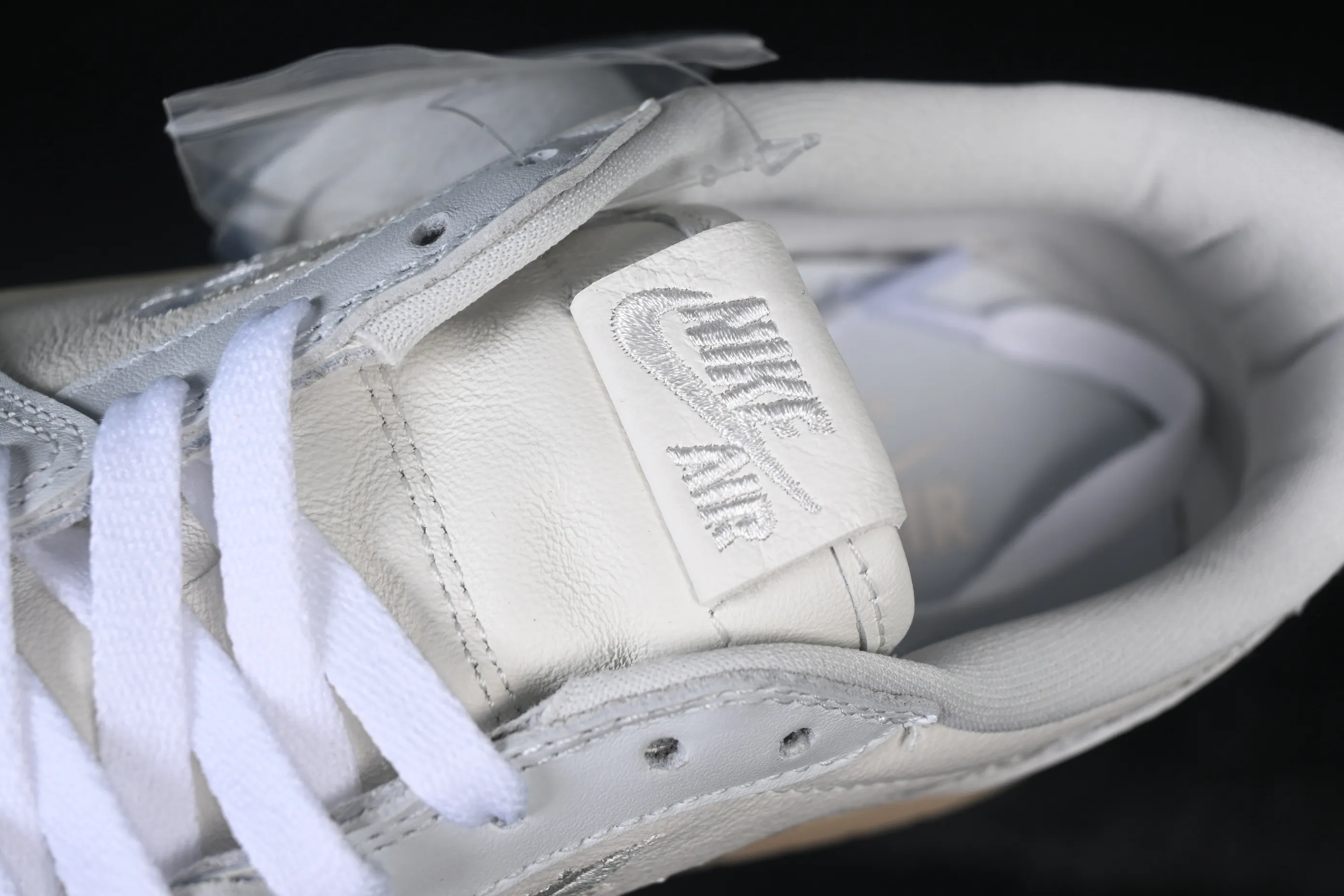 All categories Air Jordan Jordan series basketball shoes Air Jordan 1 Low Air Jordan 1 Low "Floral Swoosh" AJ1 Joe 1 flower embroidery low-top cultural casual sneakers IF4391-100